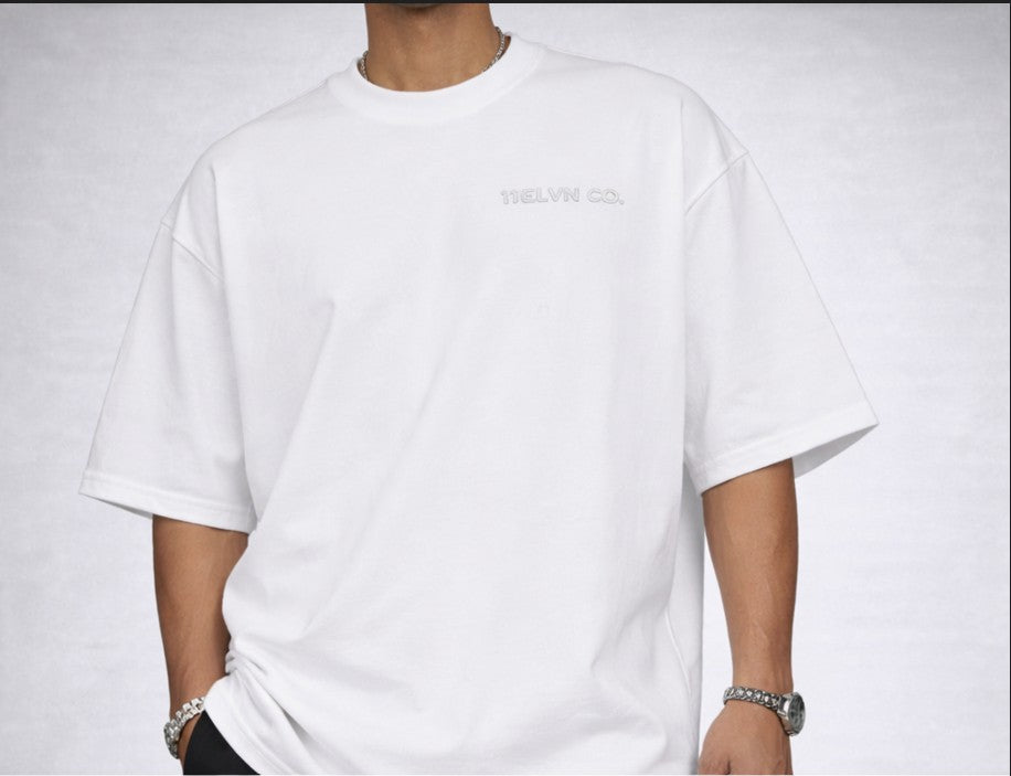 11ELVN SIGNATURE TEE — ARCTIC WHITE